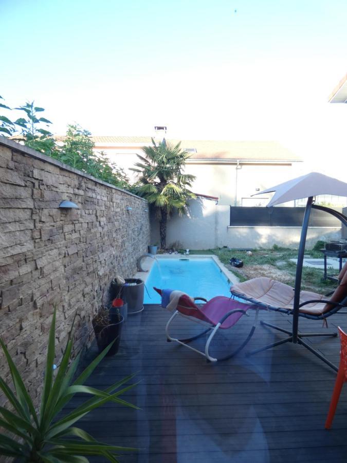 Villa Maison Moderne Et Spacieuse Avec Piscine Villeurbanne