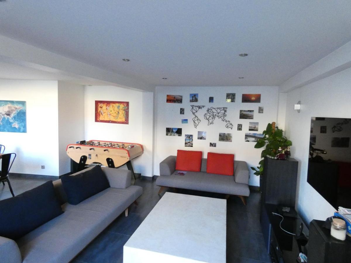 Villa Maison Moderne Et Spacieuse Avec Piscine Villeurbanne